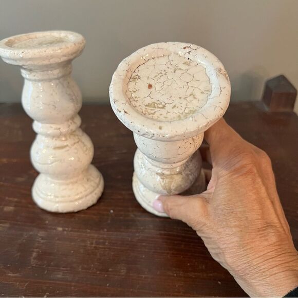 Set of 2 White Pedestals Heavy - Picture 2 of 5